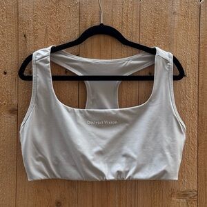 district vision - twin layer sports bra (fog)